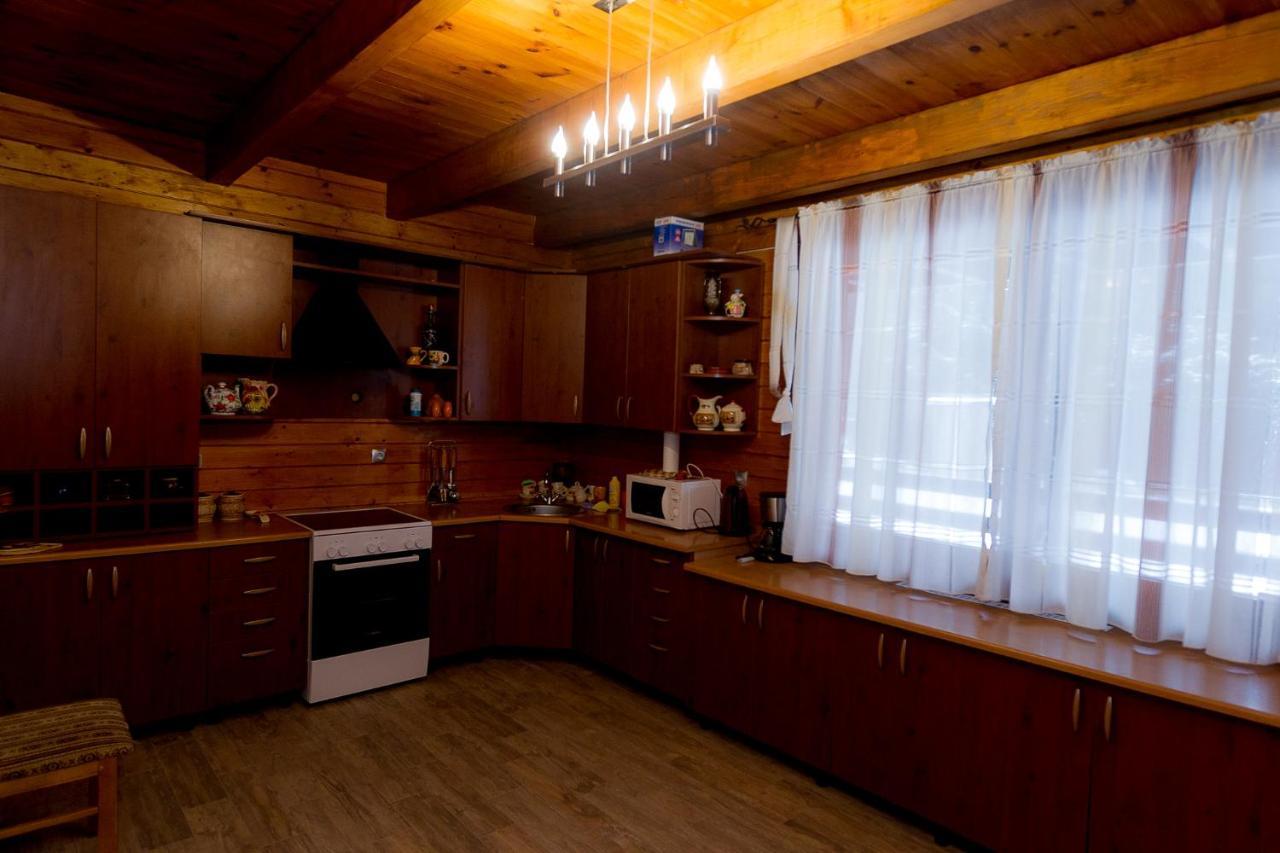 Villa Bambetli Tatariv Esterno foto