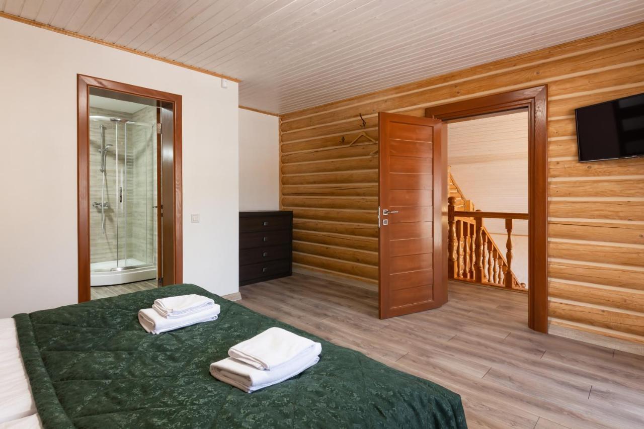Villa Bambetli Tatariv Esterno foto